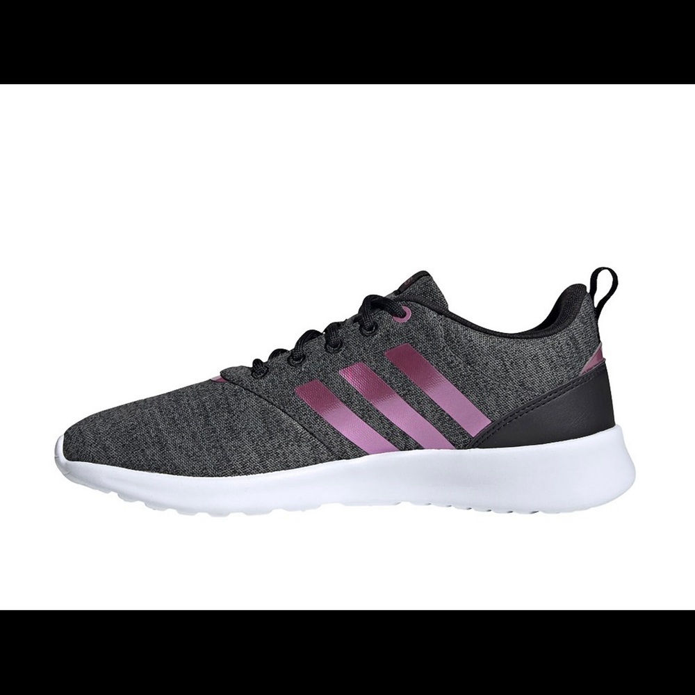 Adidas Women’s QT Racer 2.0 Shoes - size 6.5